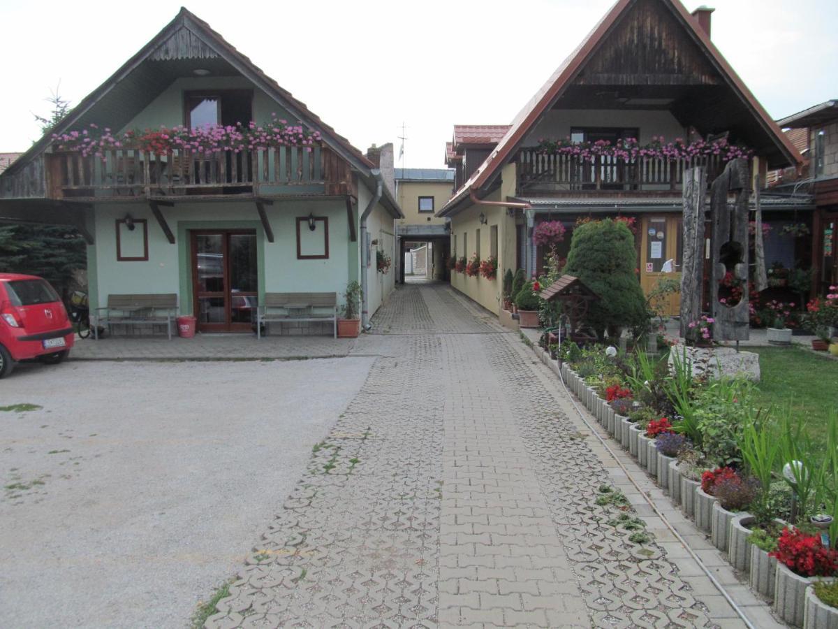 A+S Penzion Podzamok Spišské Podhradie Exteriér fotografie